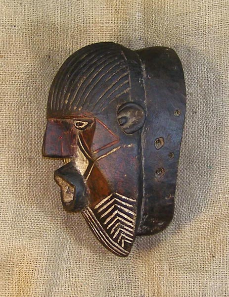 Luena Mask 1 Left