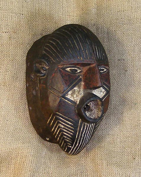 Luena Mask 1 