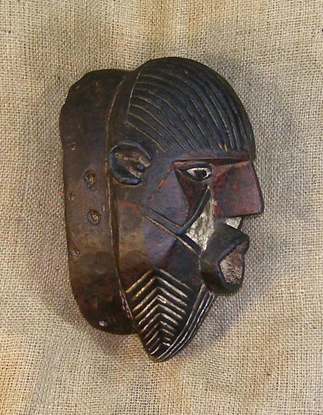Luena Mask 1 Right Side