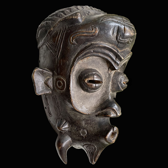 African Lulua Mask 10 