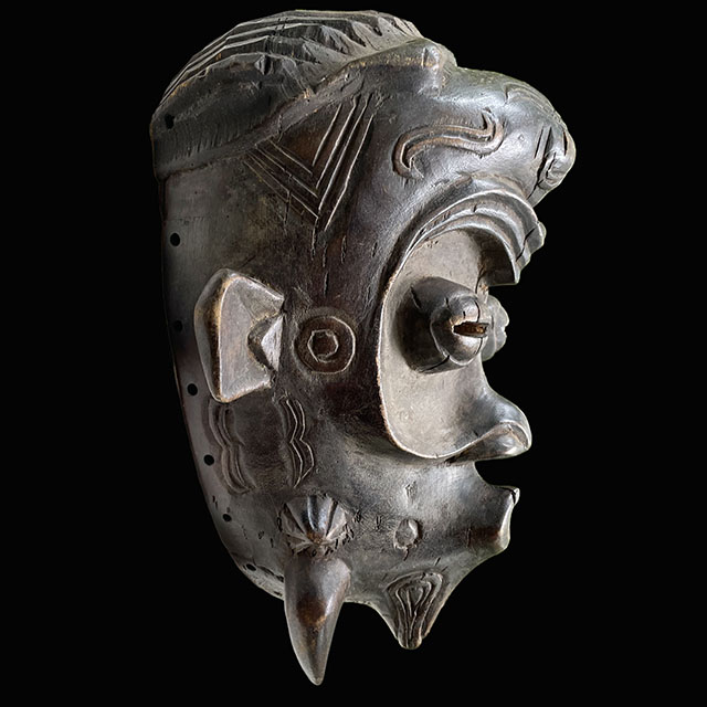 African Lulua Mask 10 Right Side