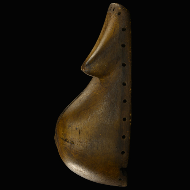 Makonde Belly Mask 6 left side