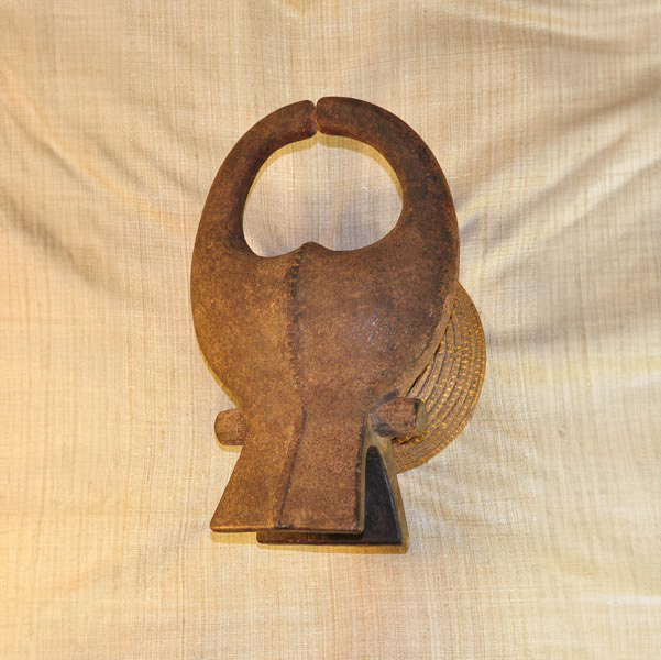 Mama Mask 2 Left Angle