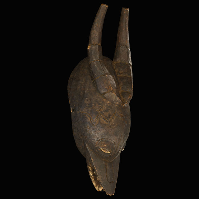 African Mama antelope mask 4