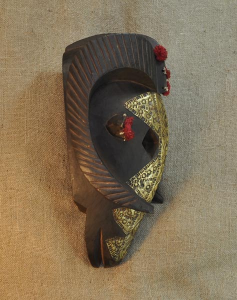 Marka Mask 43 Right Side