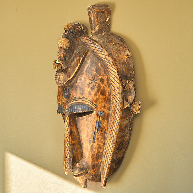 Marka Mask 47 Left Angle