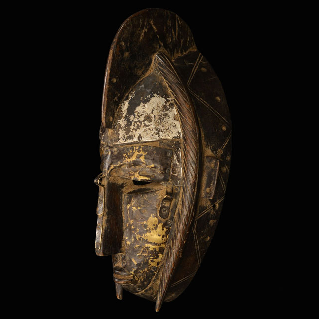 Marka Mask 52 Left Angle