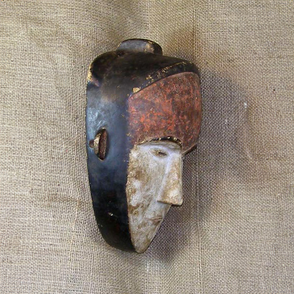 Mitsogo Mask 3 Right Side