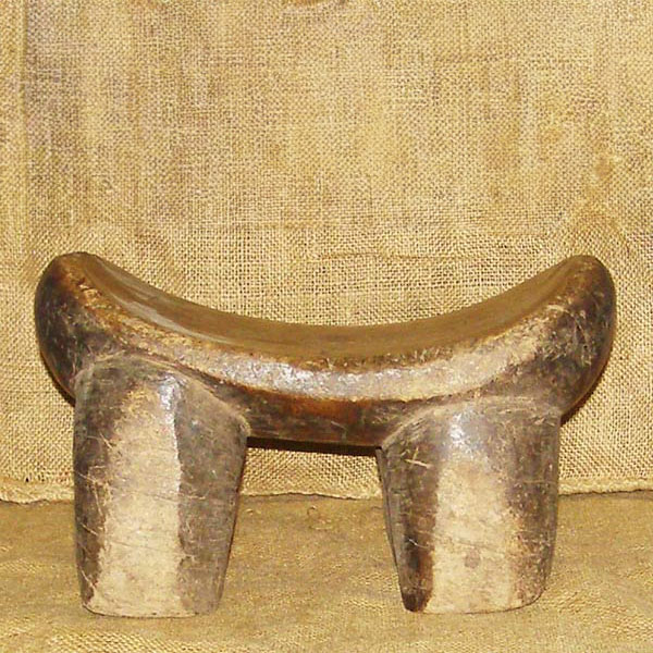 Mossi Stool 1 