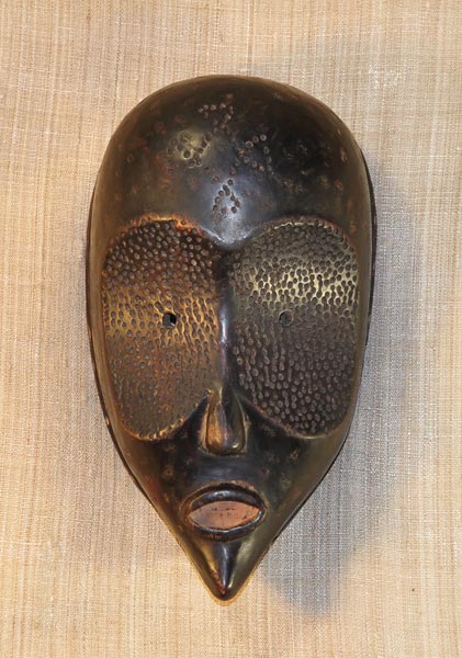Mumuye Mask 4 front