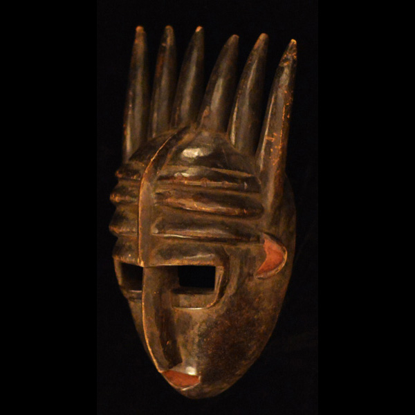 Mumuye Mask 5 Left Angle