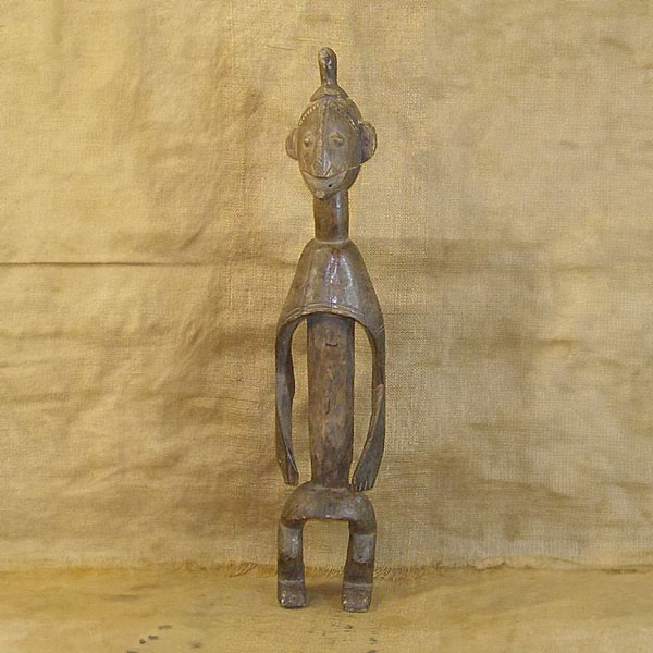 Mumuye Statuette 3 front