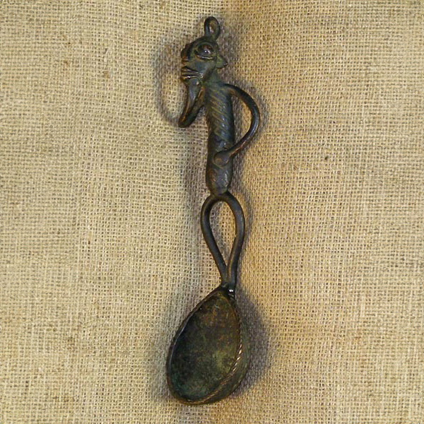 African Namji bronze Left Angle