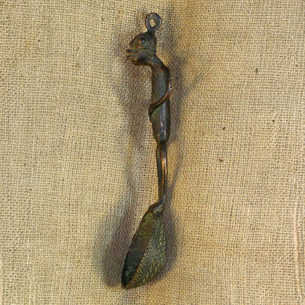 African Namji bronze left side