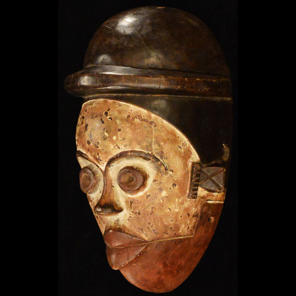 Ogoni Mask 1 Left Angle