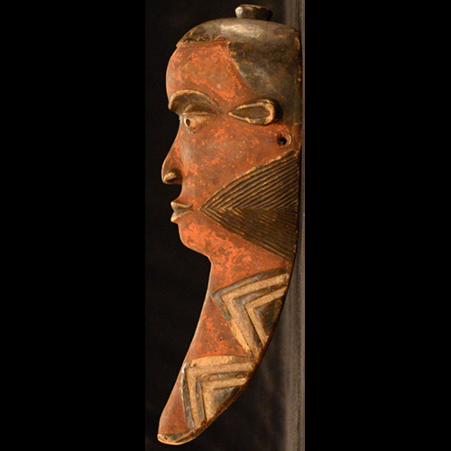 Pende Mask 14 Left