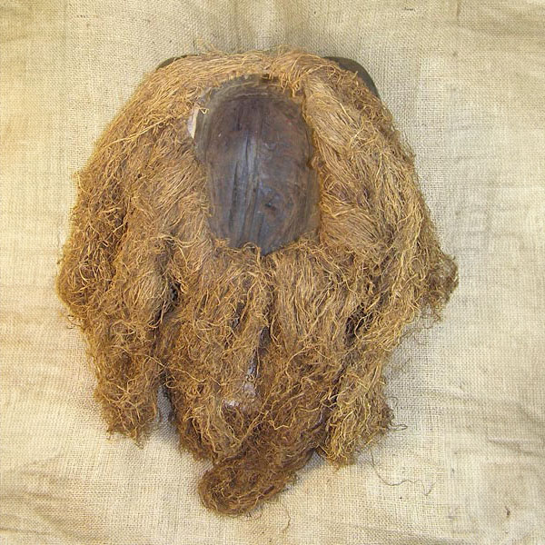 Pende Mask 10 