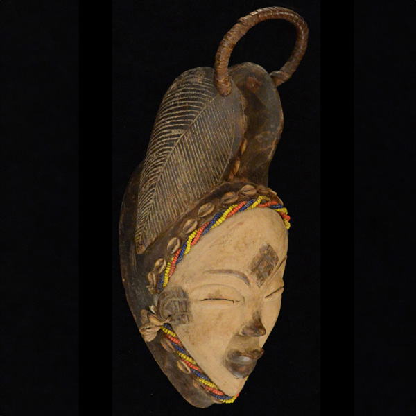Punu Mask 37 