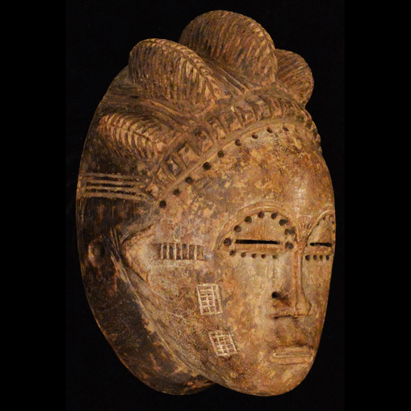 Punu Mask 36 