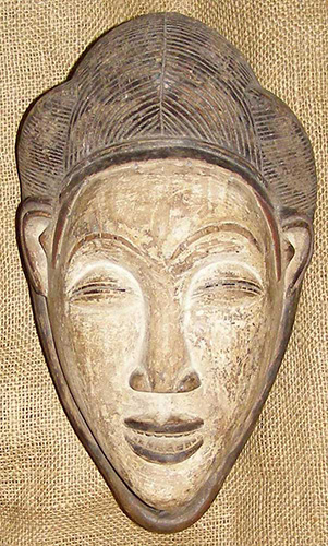 Punu Mask 14 front