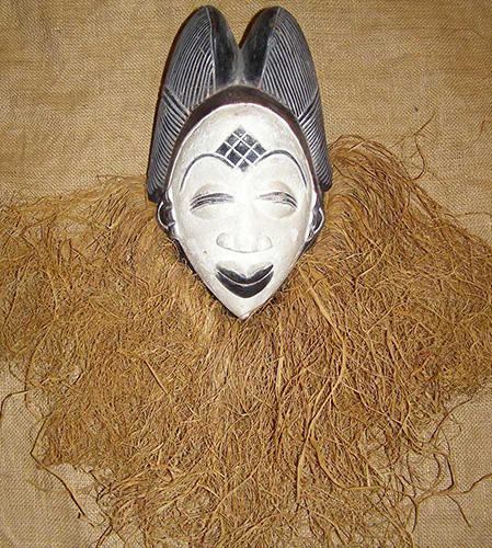 Punu Mask 15 front
