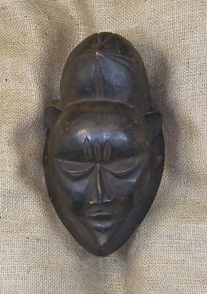Punu Mask 24