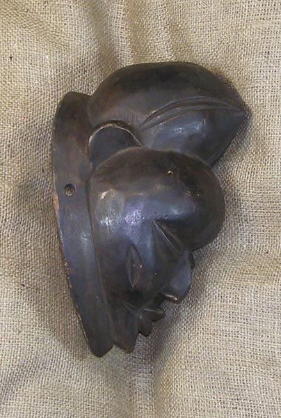 Punu Mask 24 Right Side