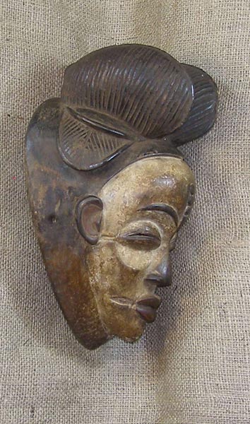 Punu Mask 26 Right Side