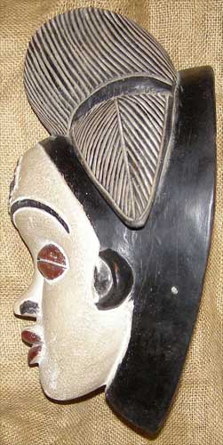 Punu Mask 7 Left Angle
