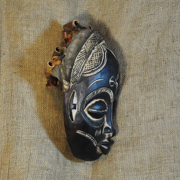 Rasta Mask 19 Right Side