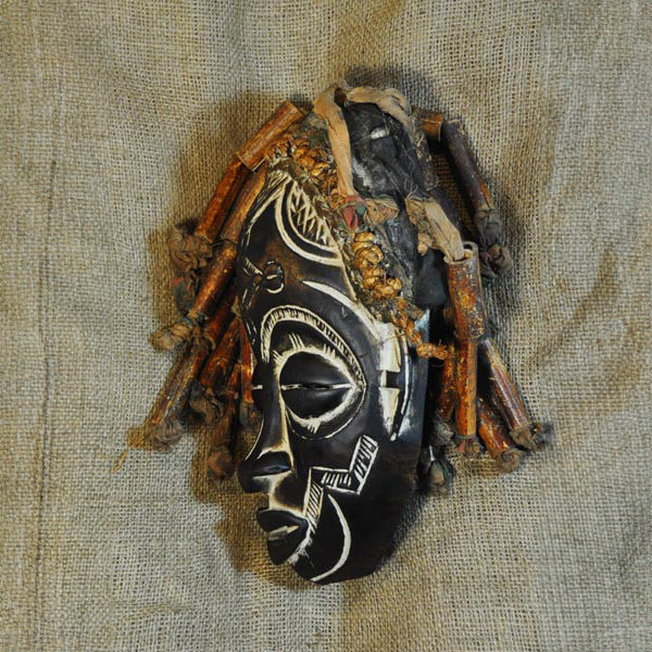 Rasta Mask 23 Left