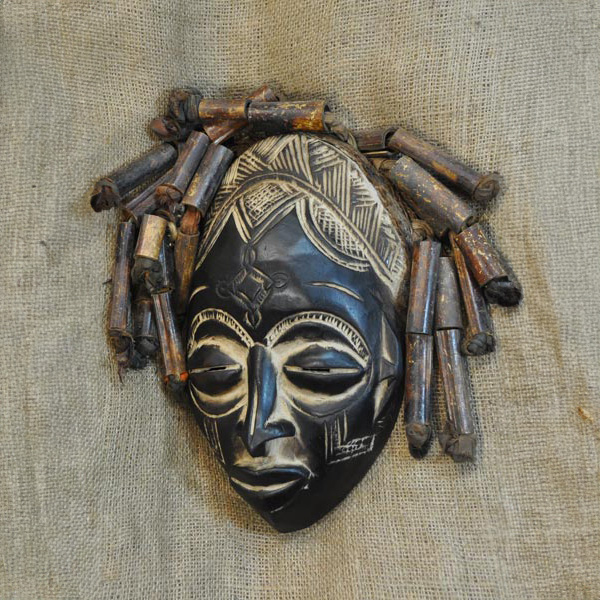 Rasta Mask 27 Left Angle