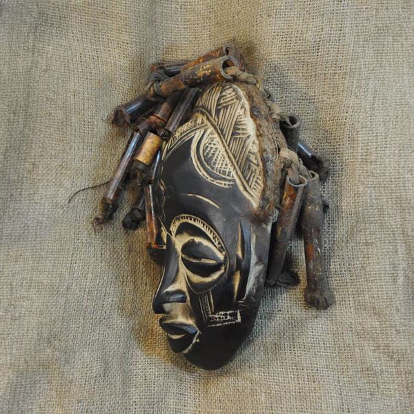Rasta Mask 27 left side