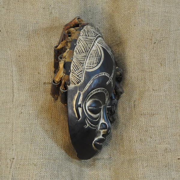 Rasta Mask 30 Right Side