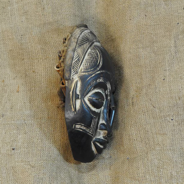 Rasta Mask 35 Right Side