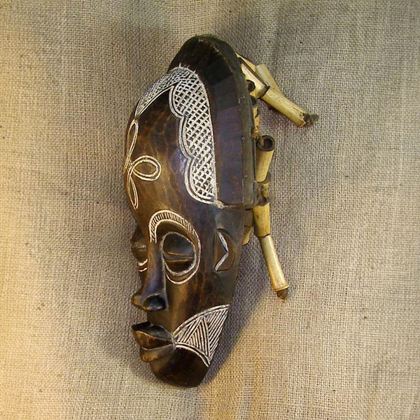 Rasta Mask 17 Left