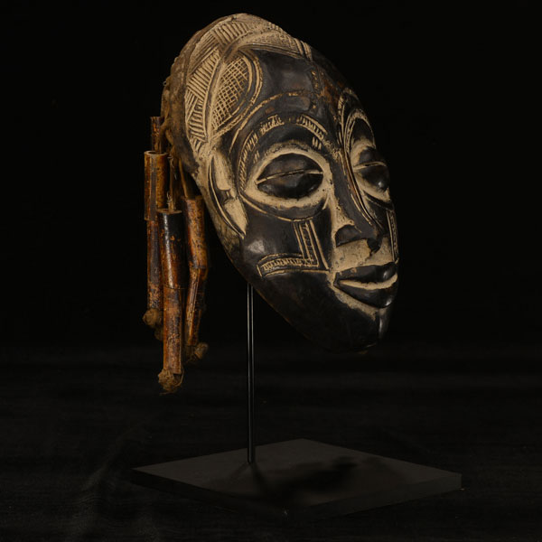Rasta mask 