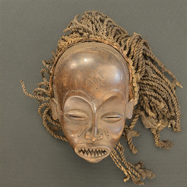 Rasta mask front