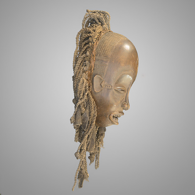 Rasta mask right Side