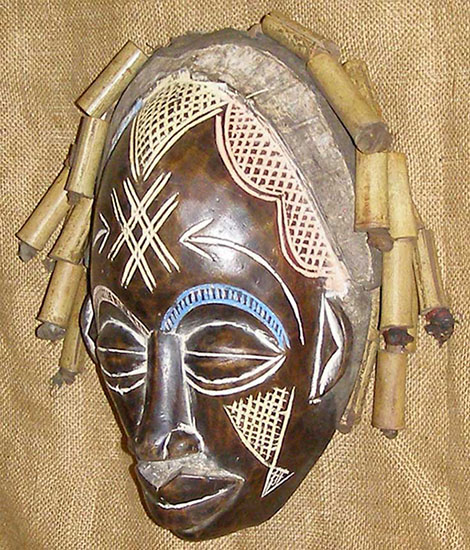 Rasta Mask 2 Left Angle