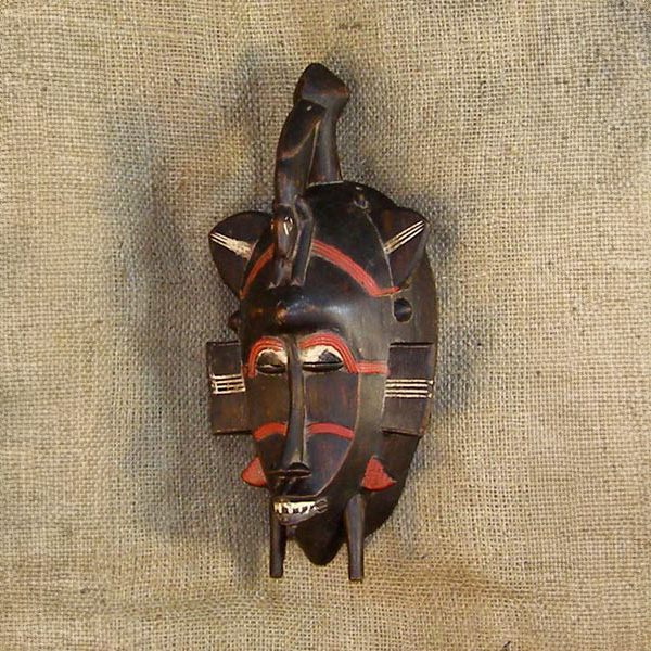 Senufo Mask 30 Left Angle