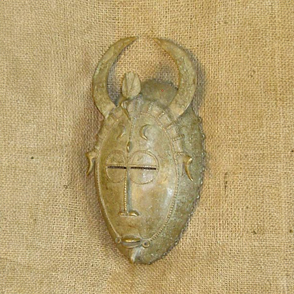 Senufo Mask 35 Left Angle
