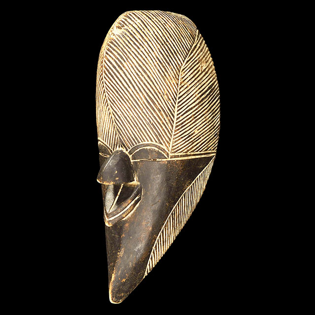 Songye Mask 33 Left Angle