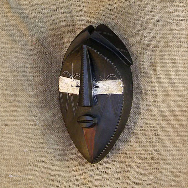 Songye Mask 32 Left Angle