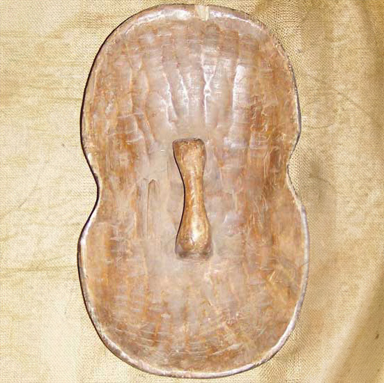 Songye Shield 3 Left Angle
