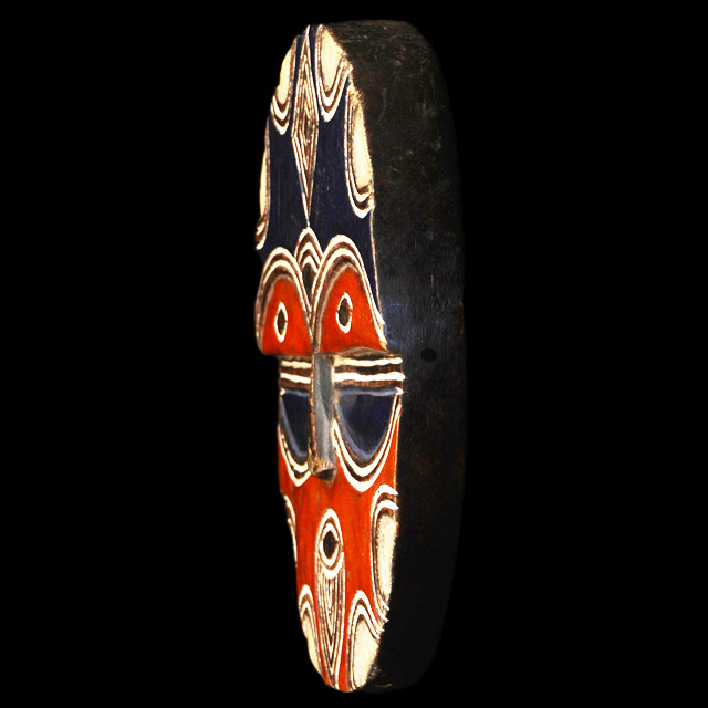 African Teke mask 38 left side