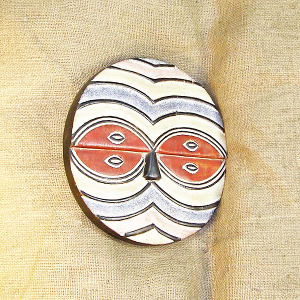 Teke Mask 22 left side