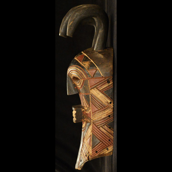 Tetela Mask 9 left side