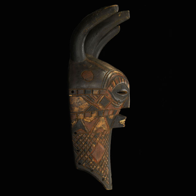 Tetela Mask 10 Right Side