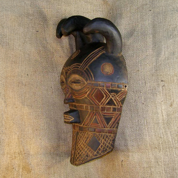 Tetela Mask 1 Left